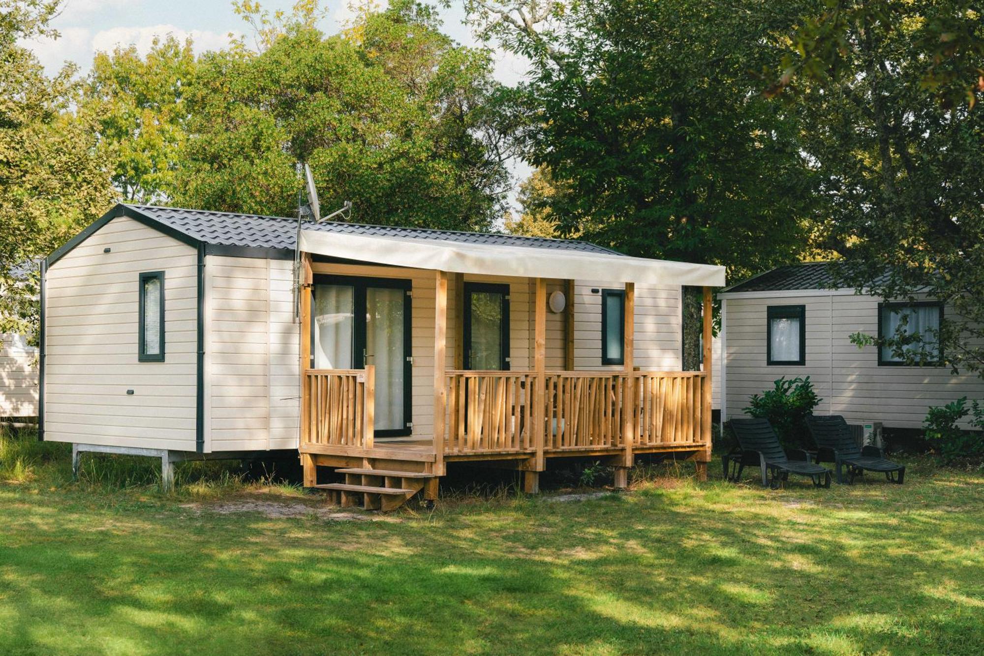 Camping Lou Broustaricq サンギネ 部屋 写真